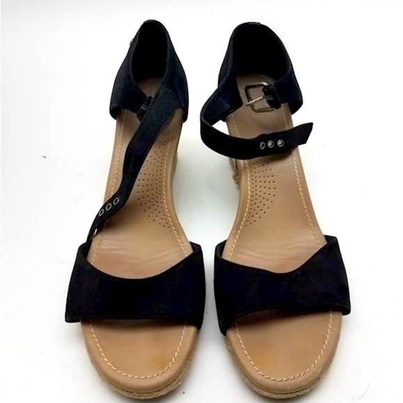 UGG “Atasha” Wedges - Picture 2 of 4